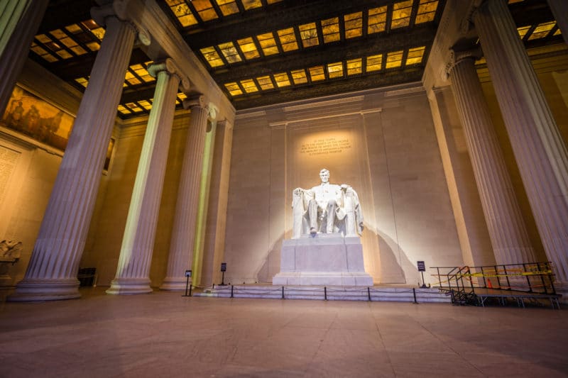 Lincoln-Memorial-800x533.jpg