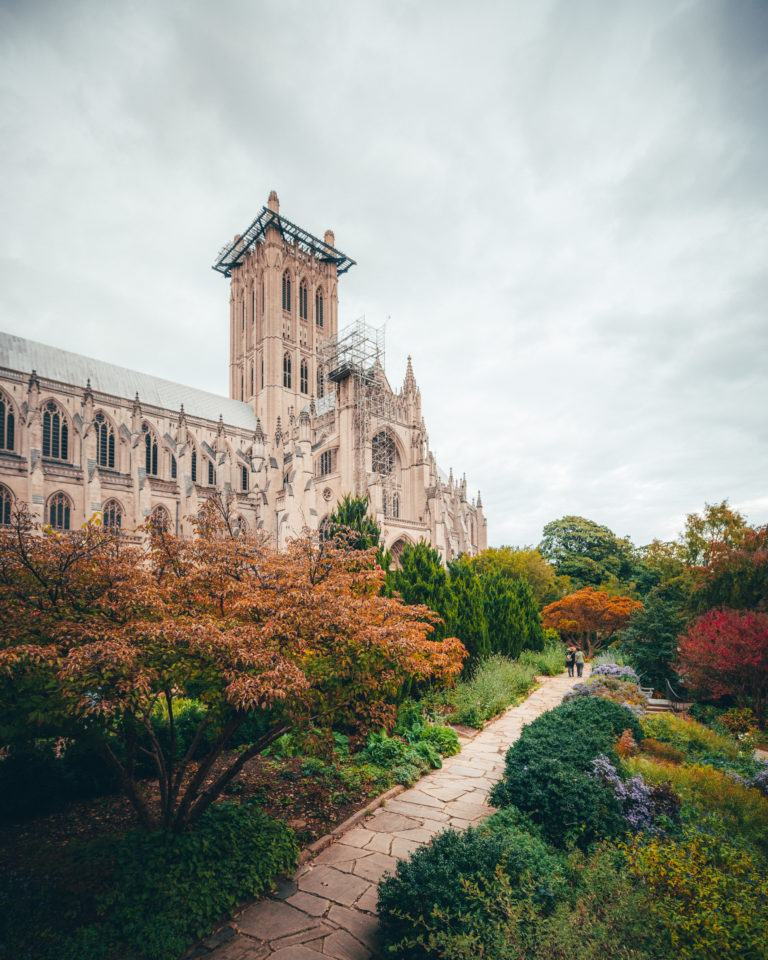 Visiting the National Cathedral in Washington DC (Photos)