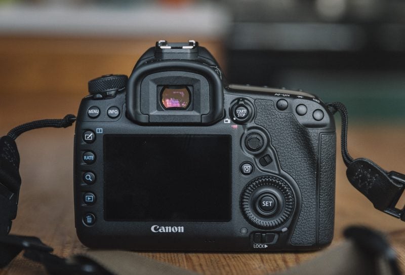 Canon 5d Mark IV Back Buttons