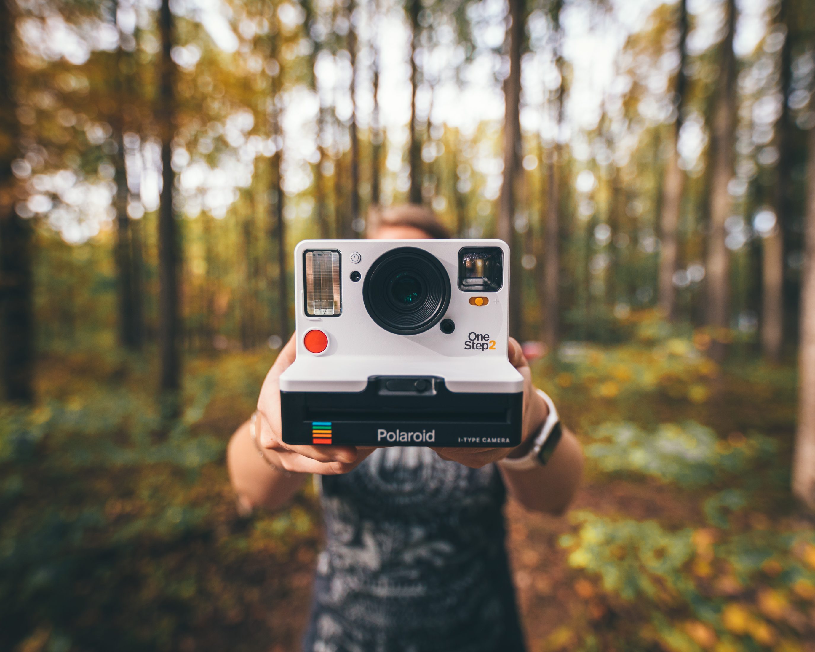 Мгновенная фотография фотоаппарат. Полароид 2. Камера полароид 4обьекьтва. Полароид широкоформатный. Фотоаппарат Touch one.