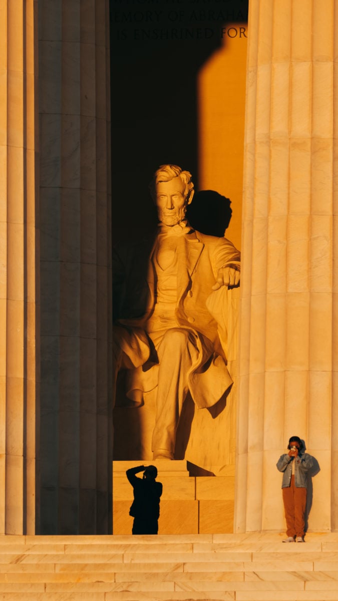 Sunrise at the Lincoln Memorial